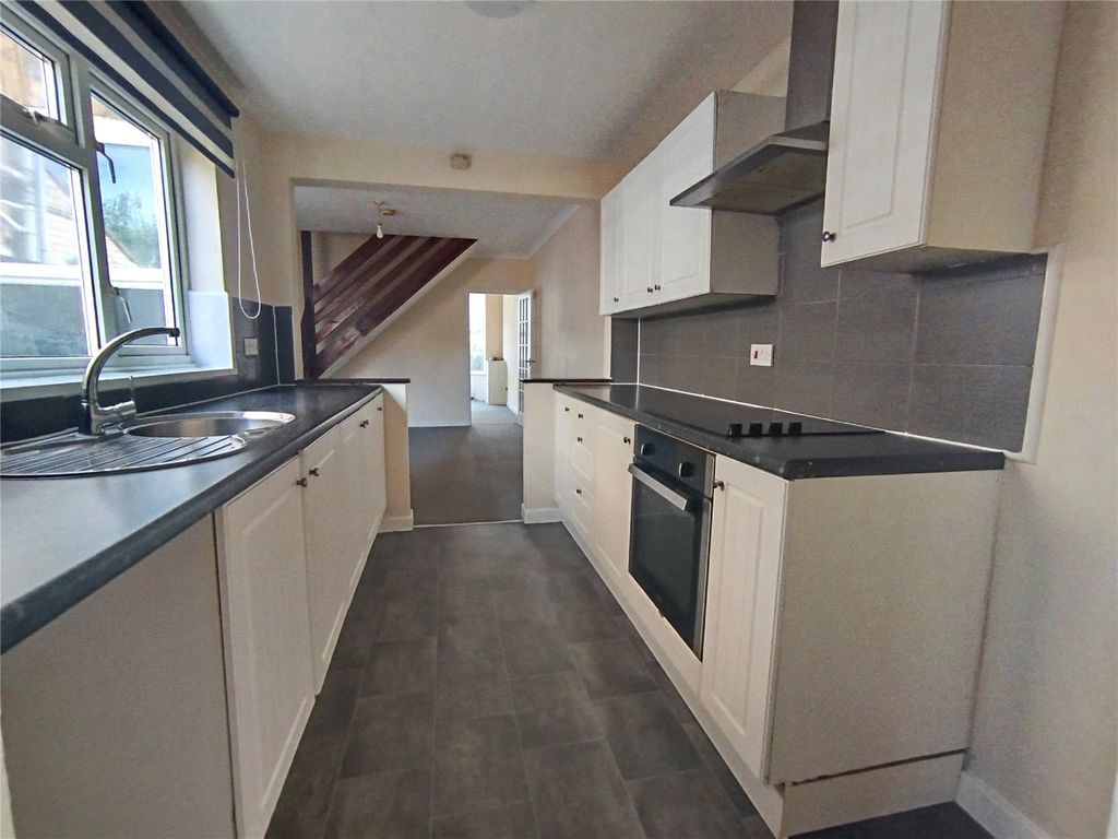 Property photo 2 of 9 Picture No. 19