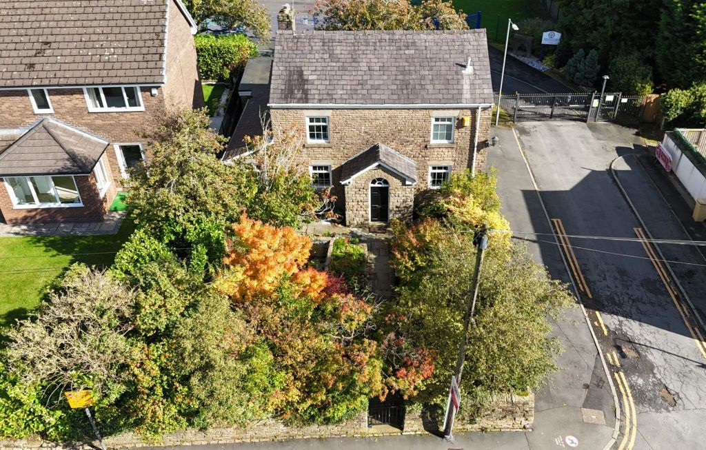 Property photo 1 of 40 1