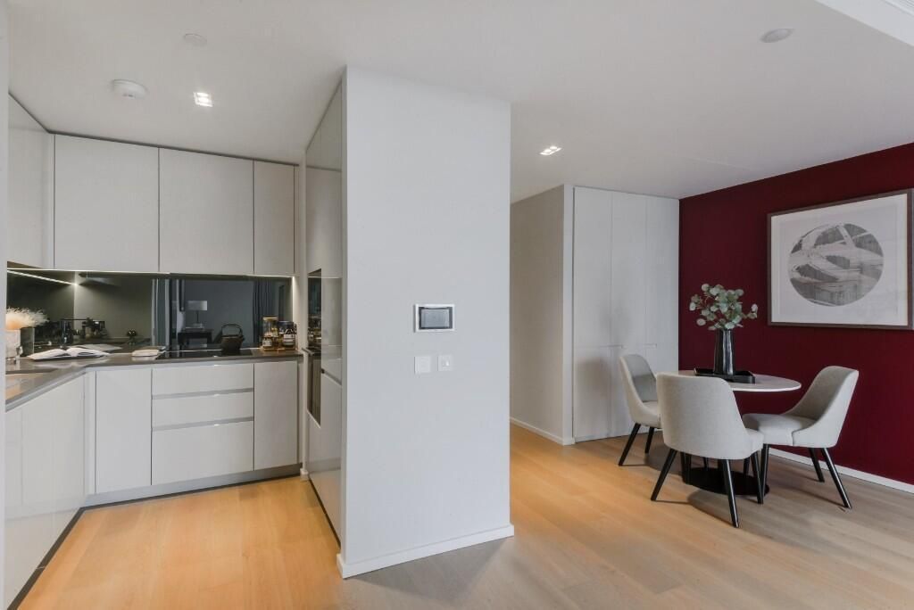 Property photo 3 of 18 Image