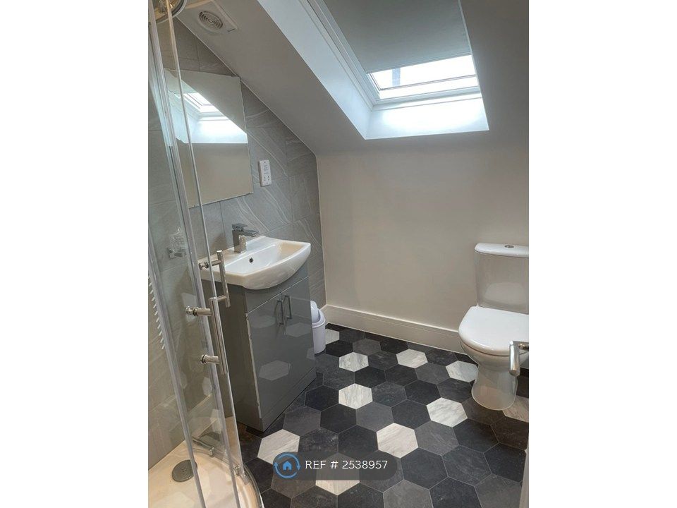 Property photo 2 of 6 1