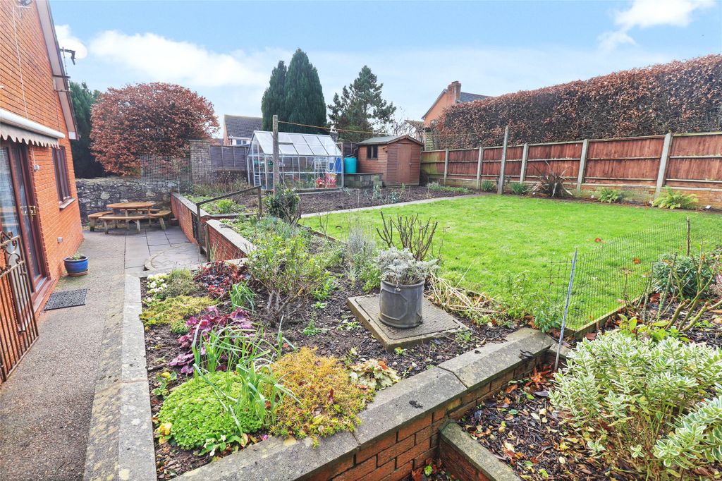 Property photo 3 of 18 3 - Picture No. 08