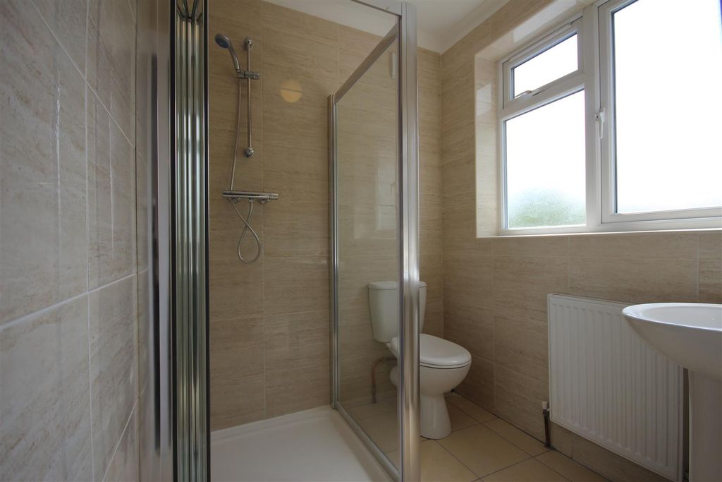 Property photo 3 of 5 Shower Room