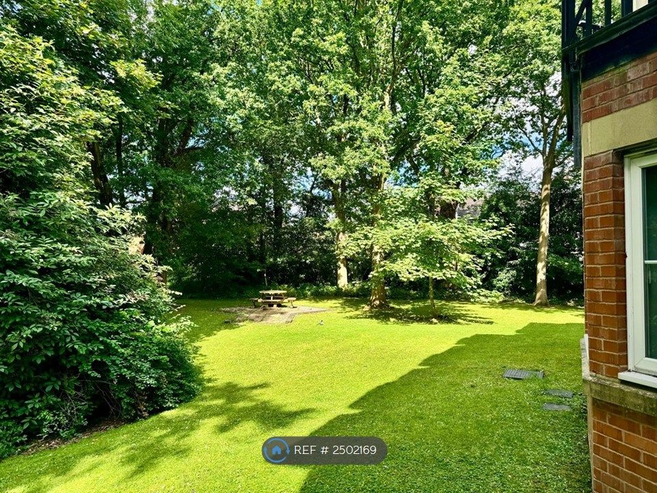 Property photo 2 of 11