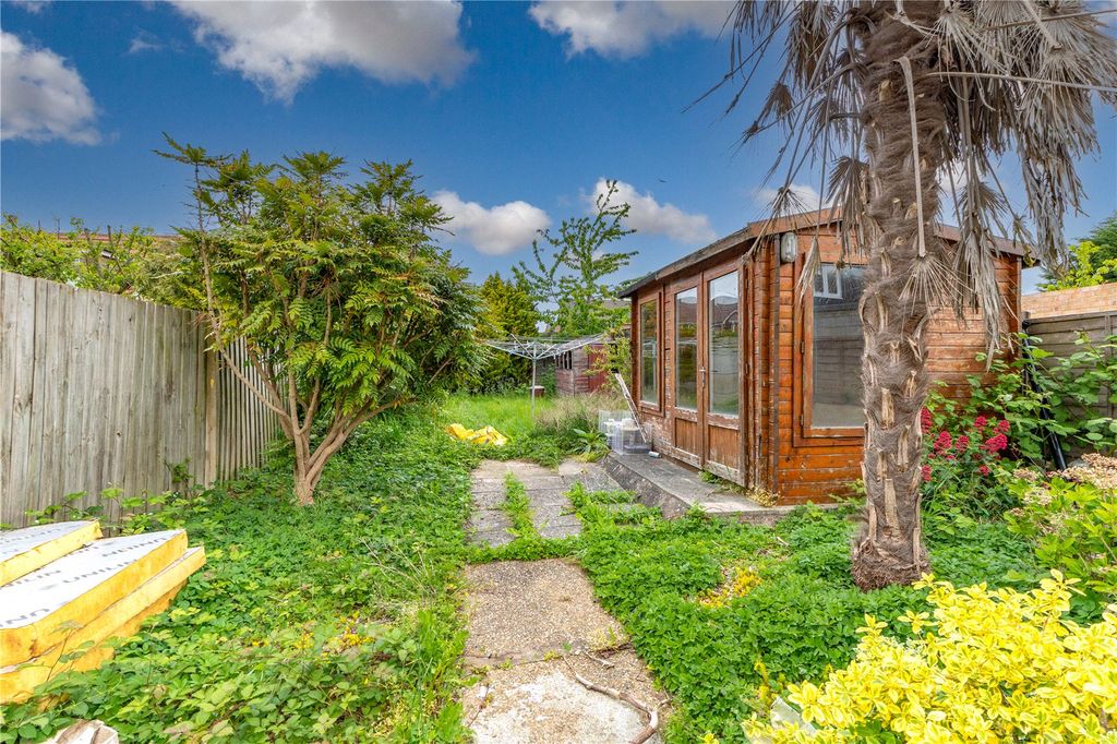 Property photo 1 of 15 Picture No. 09