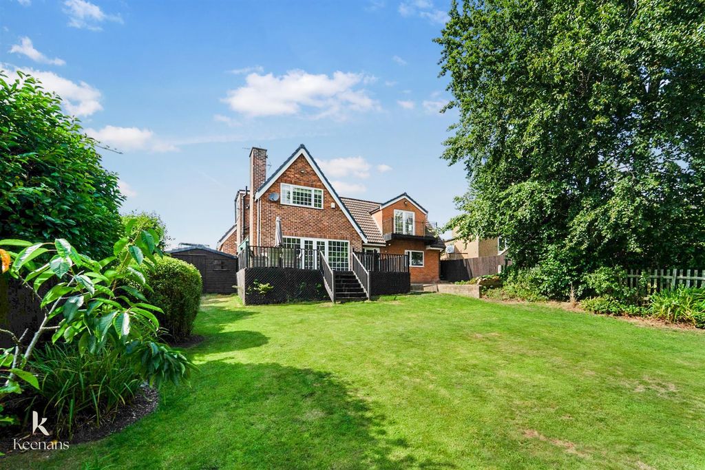 Property photo 3 of 43 11.Jpg
