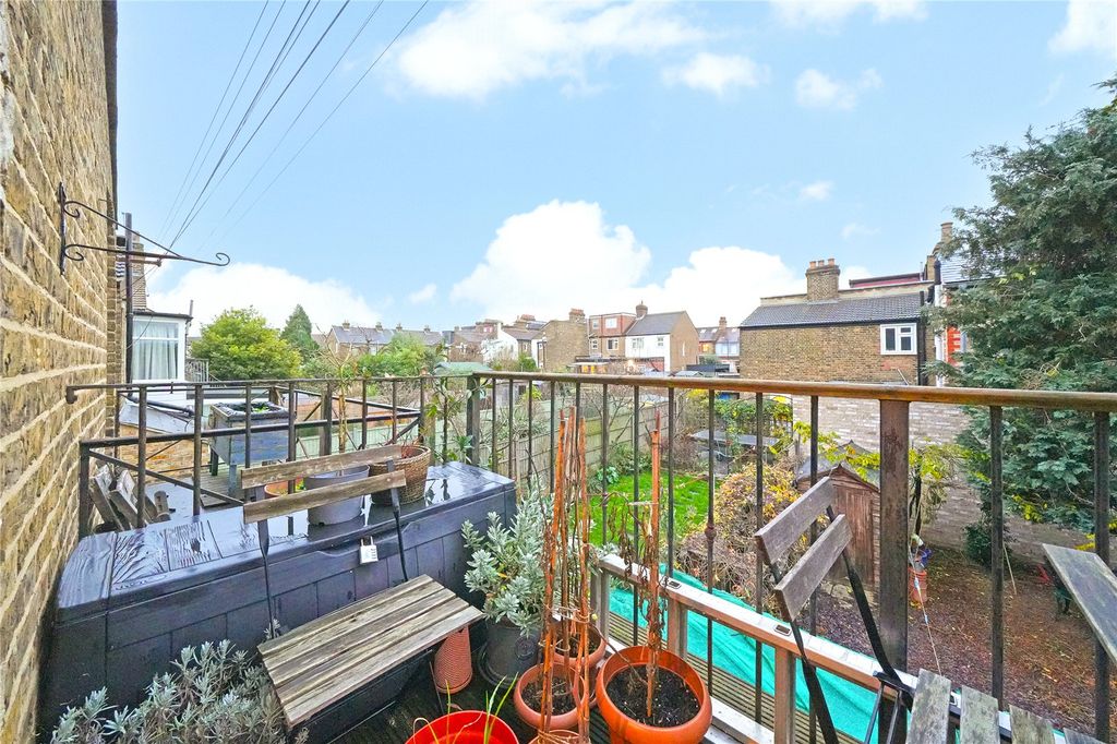 Property photo 3 of 14 Picture No. 44