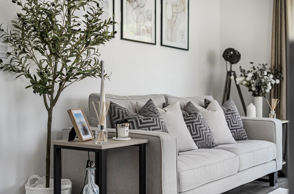 Property photo 3 of 23 1477220-11-6A351d...