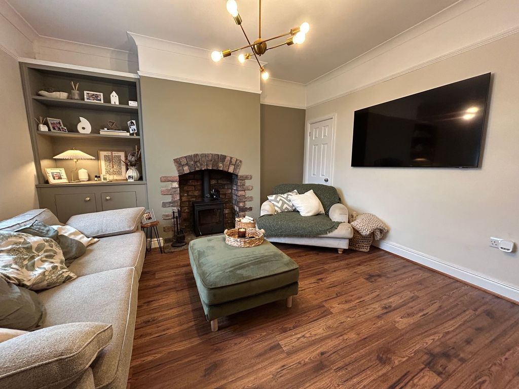 Property photo 3 of 29