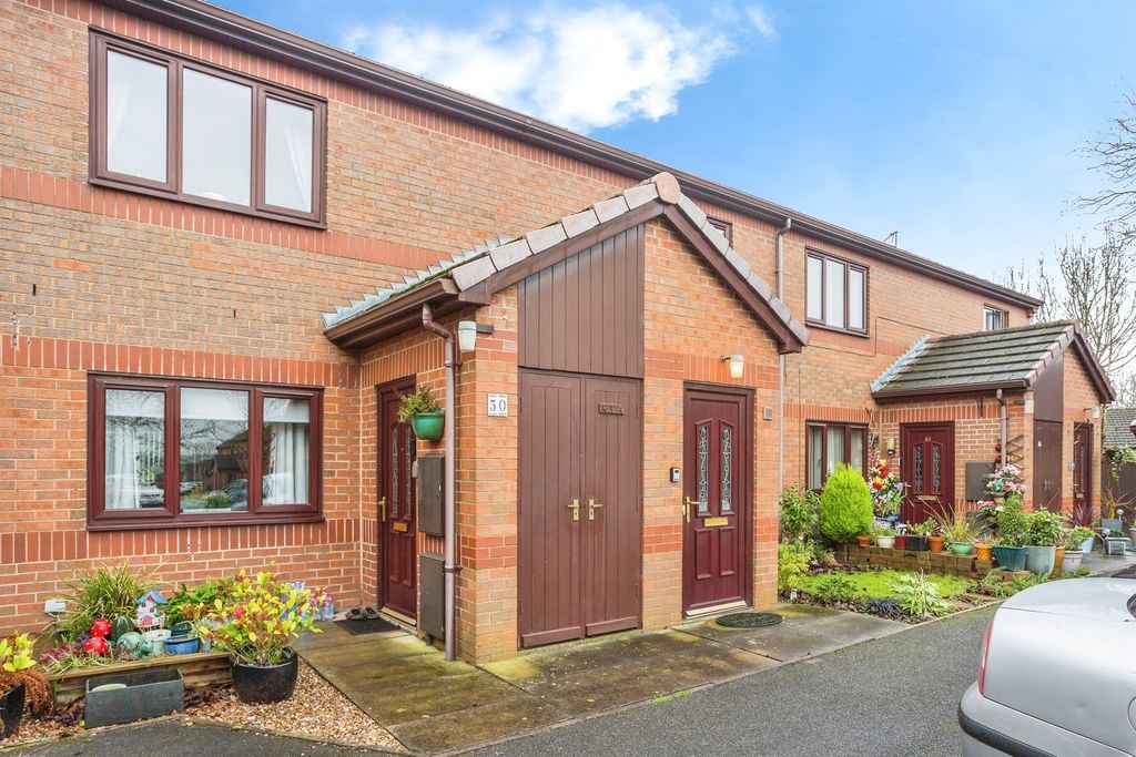 Property photo 1 of 11