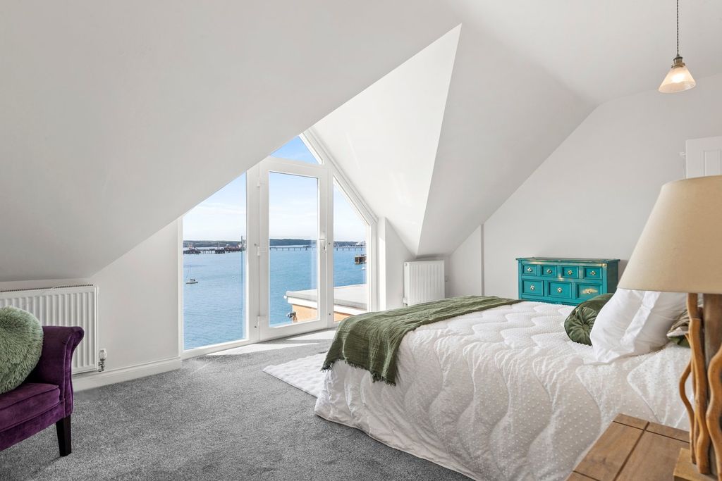 Additional image 20 of 5 bed detached house for salePointfields Crescent, Hakin, Milford Haven SA73
