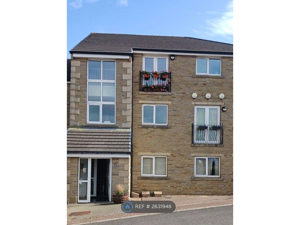 Property photo 2 of 12