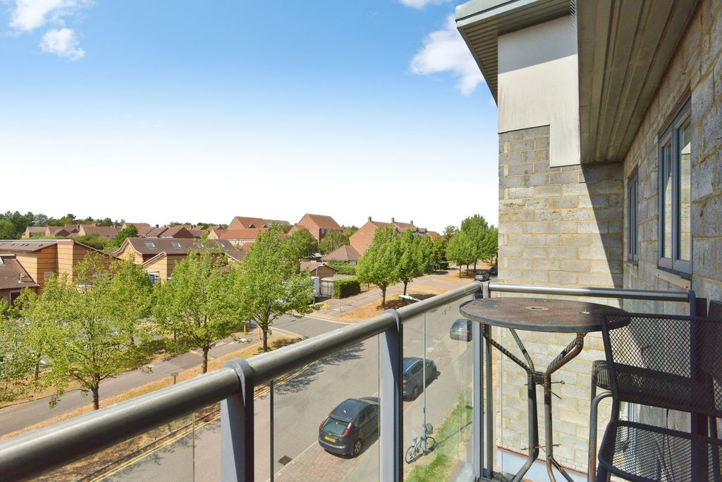Property photo 2 of 14 Pbox-Img.Jpg