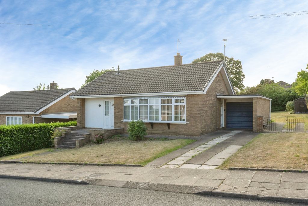 Property photo 1 of 16