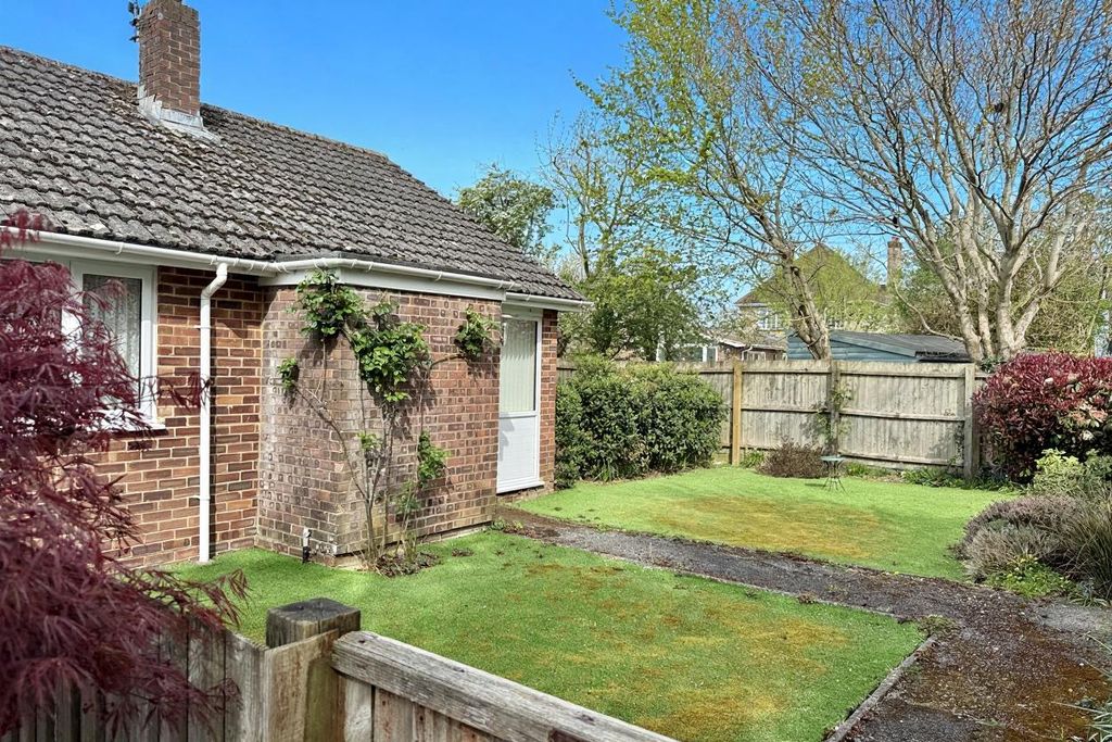 Property photo 2 of 17 Gallery