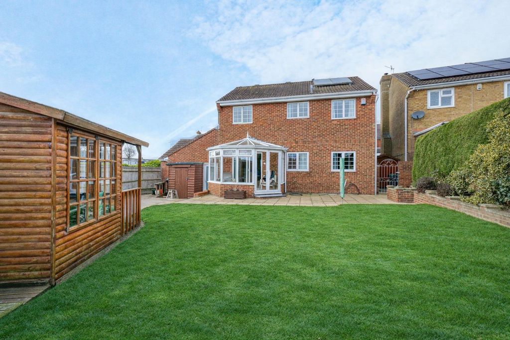 Property photo 2 of 28 1 (4).Png