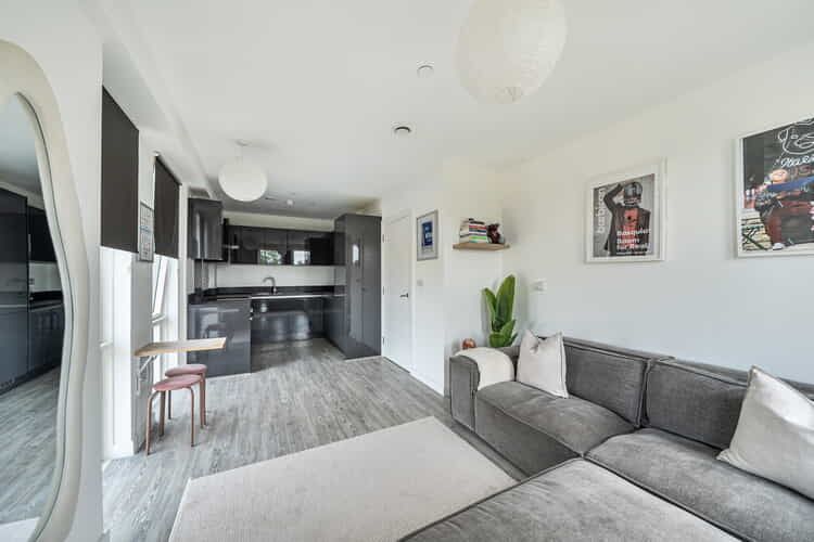 Property photo 2 of 12