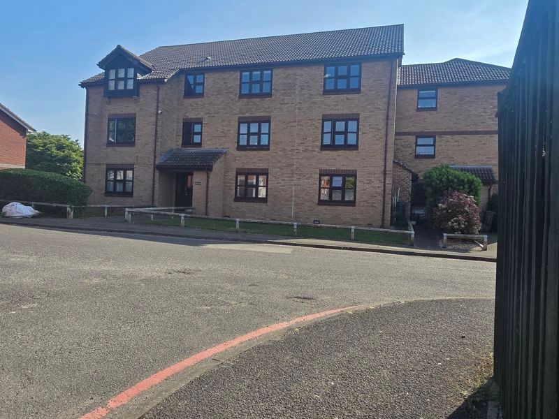 Property photo 3 of 13 Photo 8