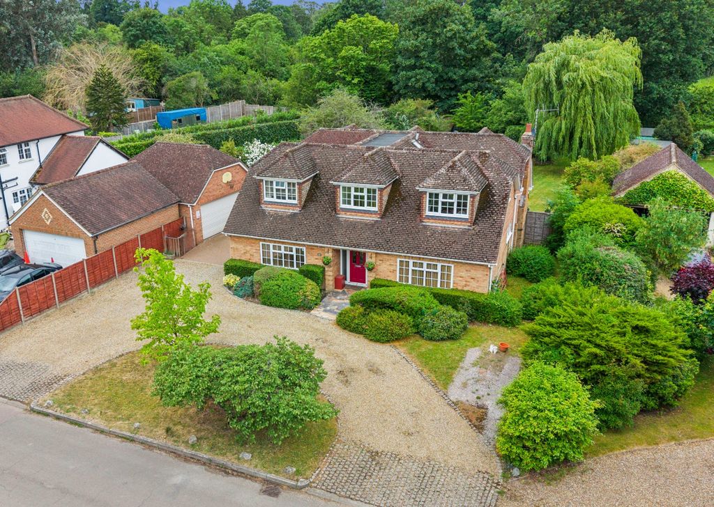 Property photo 1 of 24 Picture No. 10