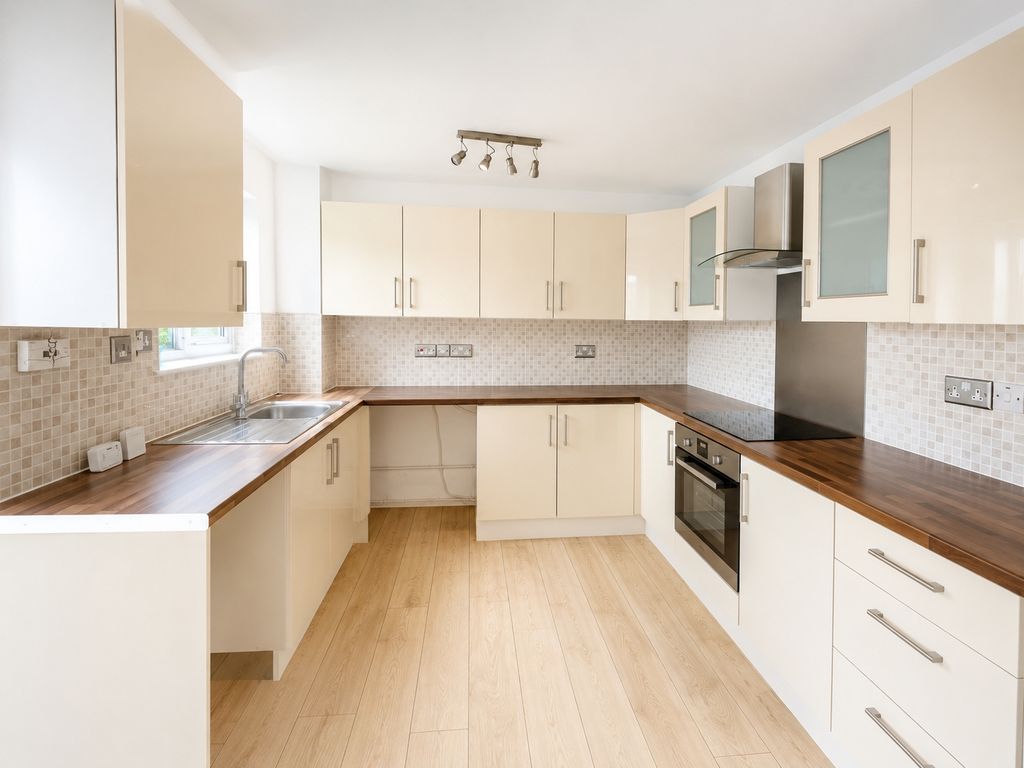 Property photo 3 of 10 Picture No. 17