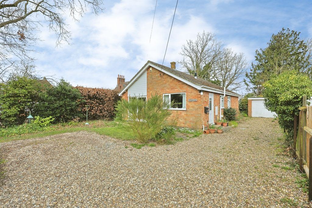 Property photo 2 of 18