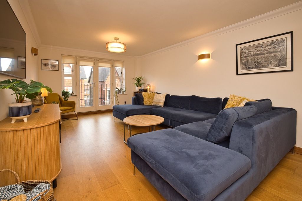 Property photo 2 of 14 Picture 2