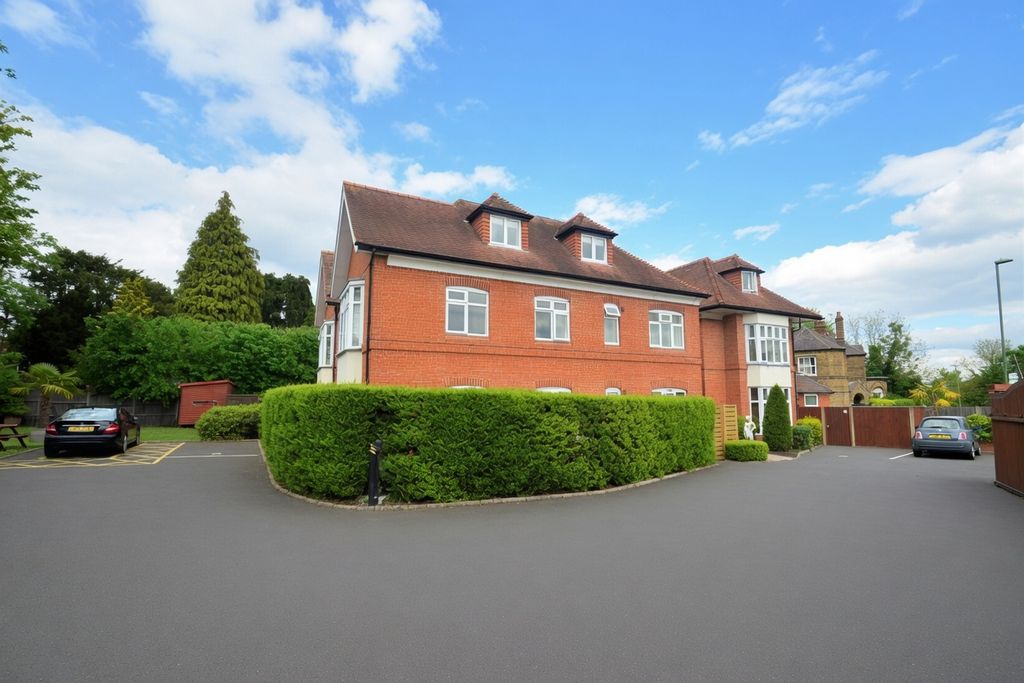 Property photo 1 of 7 dX9Fy