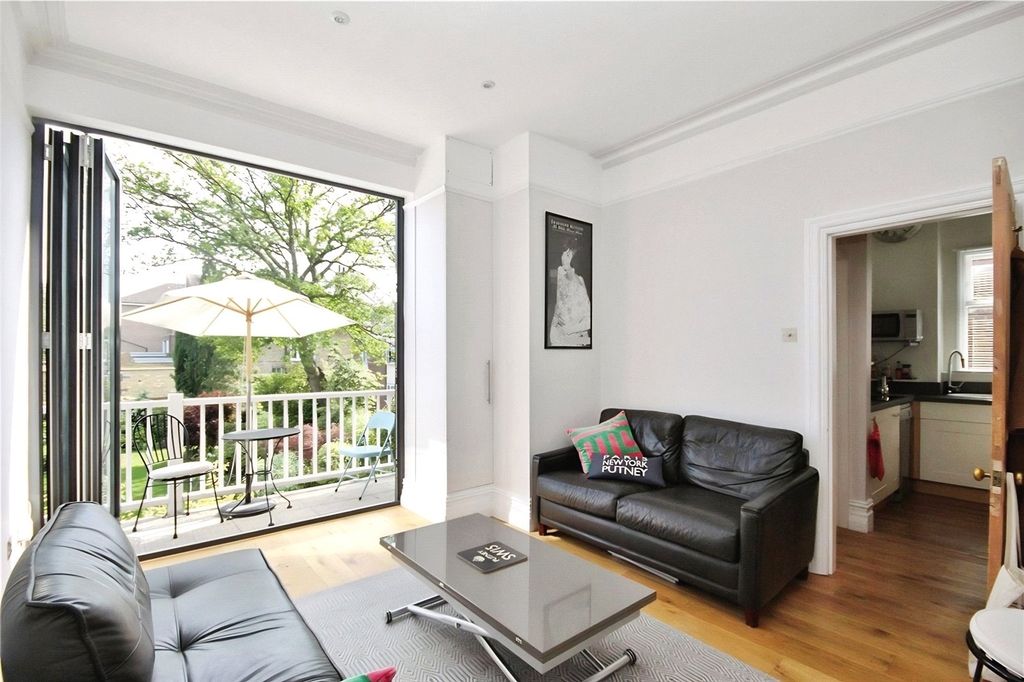 Property photo 2 of 6 Reception Room