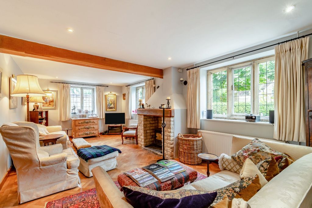 Property photo 2 of 12 Picture No. 07