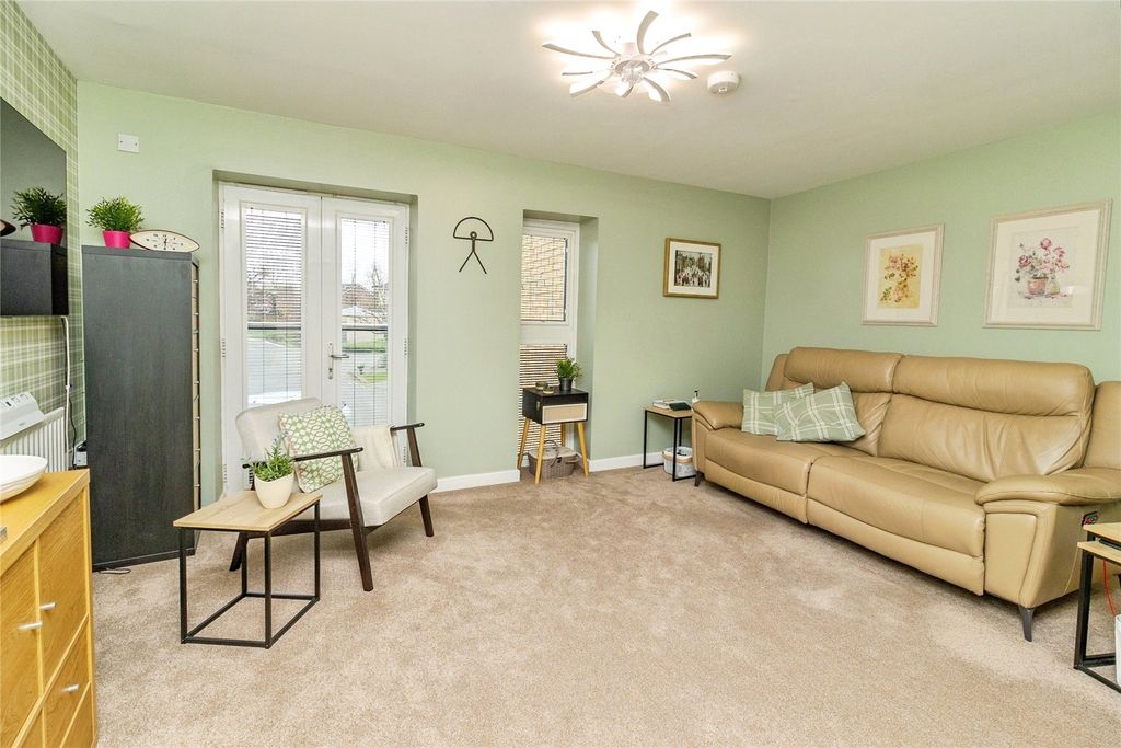 Property photo 2 of 20 Picture No. 09