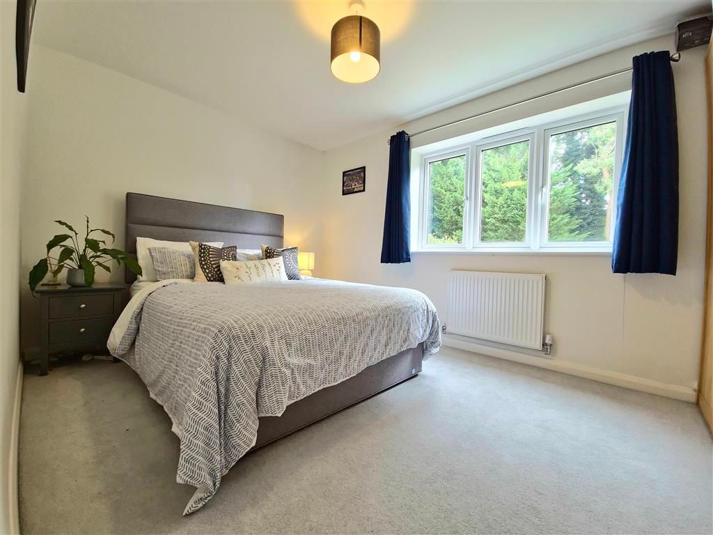Property photo 1 of 9 Bedroom 1 .1