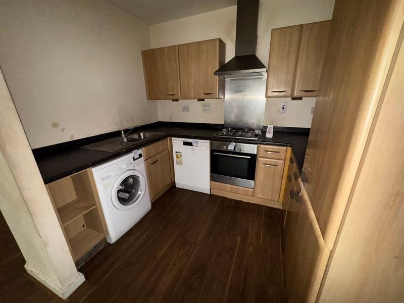 Property photo 2 of 10 Photo 6