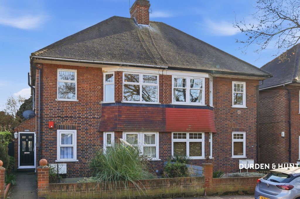 Property photo 1 of 13