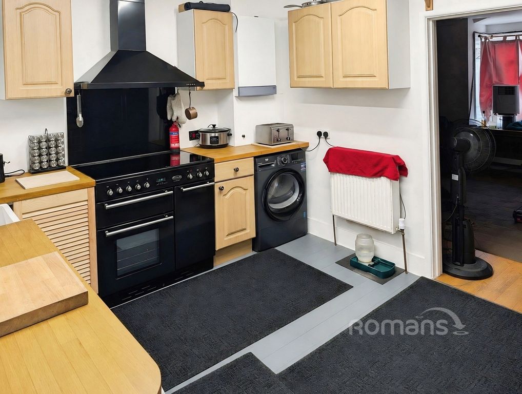 Property photo 3 of 15 Pbox-Img.Jpg