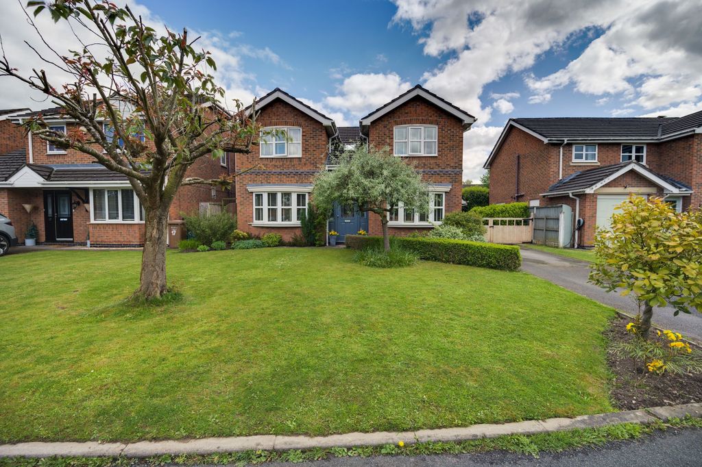 Property photo 1 of 38