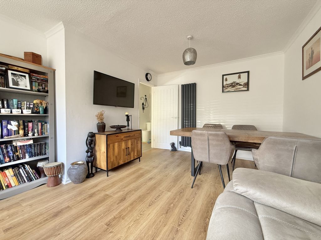 Property photo 3 of 24 Photo 11