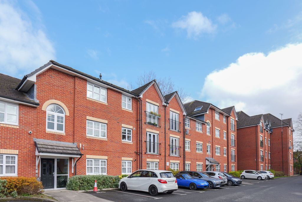 Property photo 1 of 15