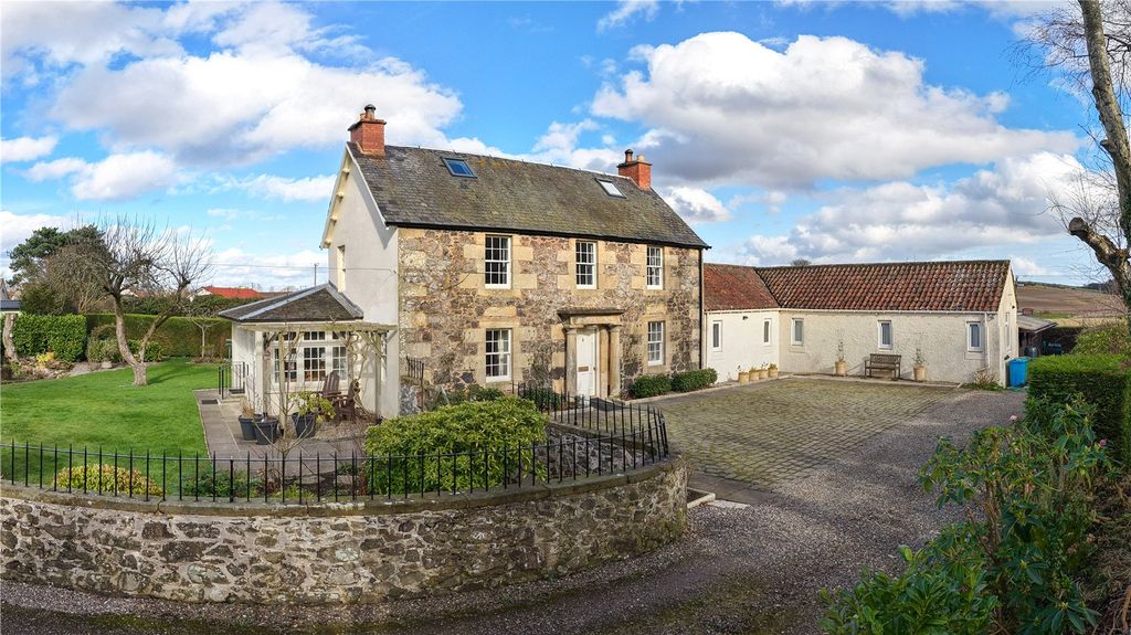 Property photo 1 of 31 Woodend House