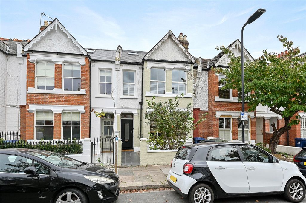 Property photo 3 of 11 Picture No. 16