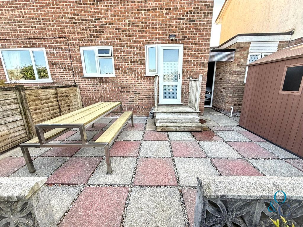 Property photo 3 of 14 Picture No. 02