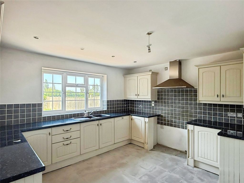 Property photo 2 of 20 Picture No. 06