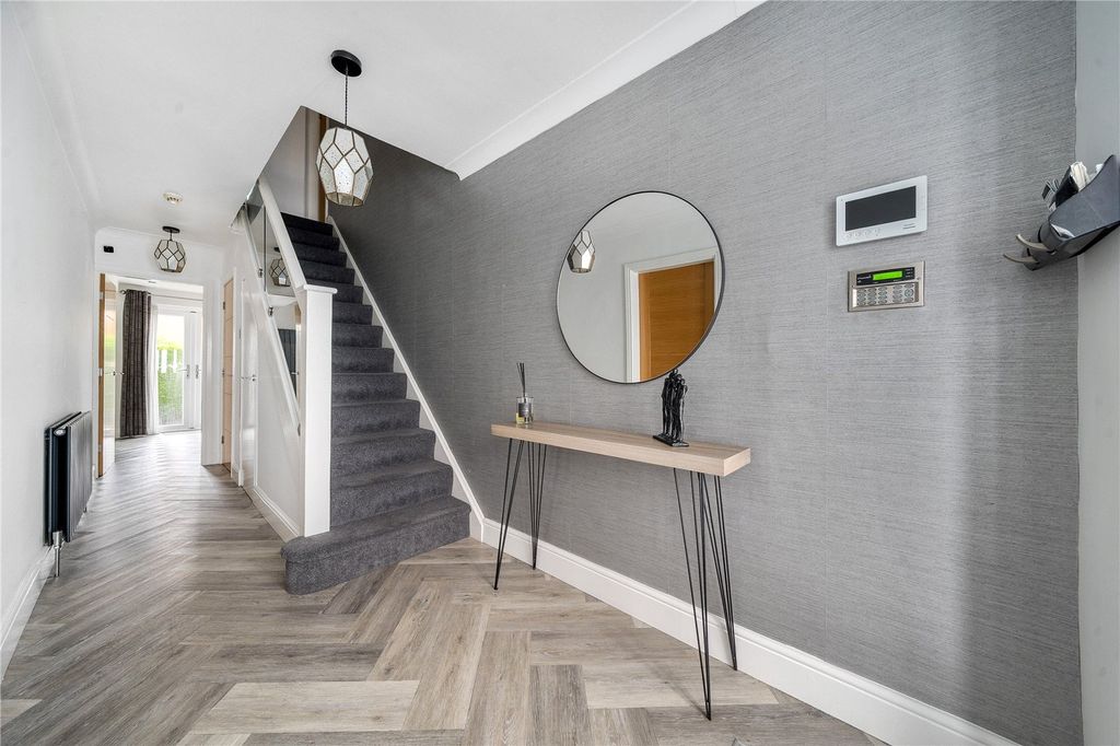 Property photo 2 of 23 Picture No. 22