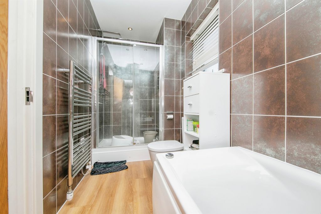 Additional image 16 of 6 bed detached house for saleDunwich Close, Ipswich IP3