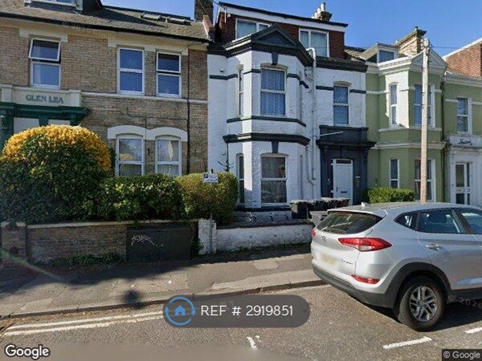 Property photo 1 of 16