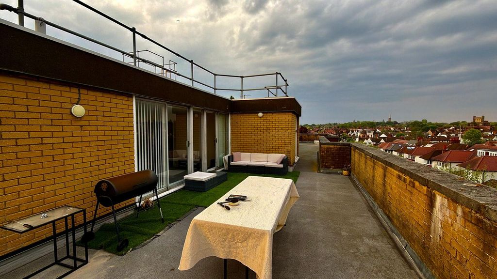 Property photo 1 of 15 Terrace / Patio