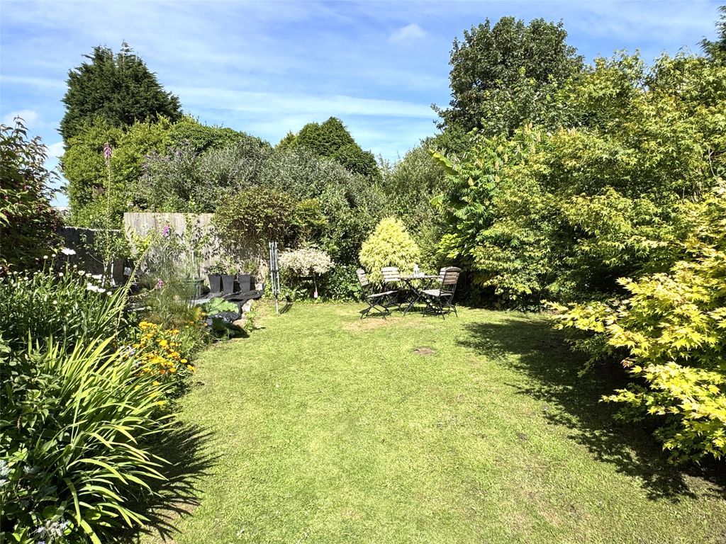 Property photo 2 of 11 Picture No. 05
