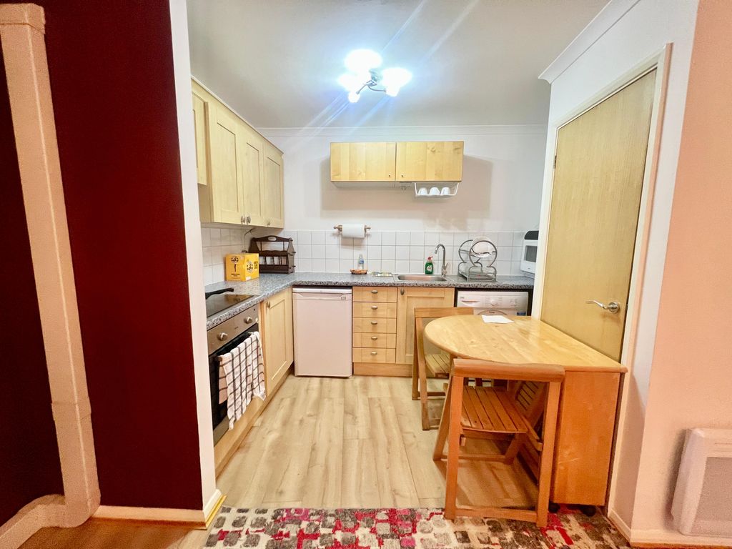 Property photo 2 of 10 Image