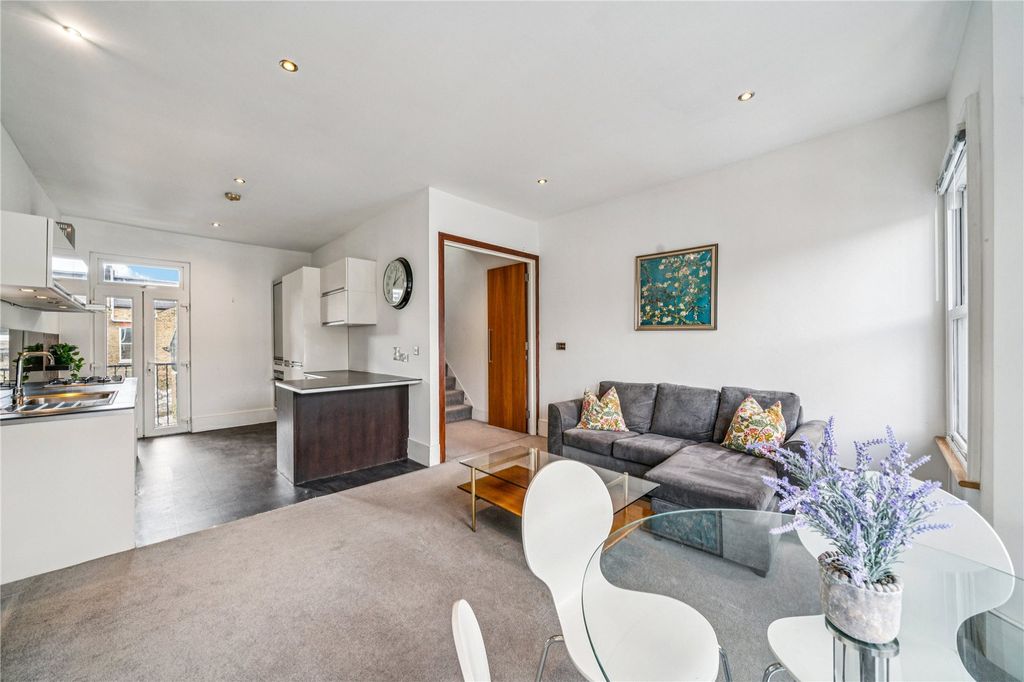 Property photo 3 of 12 Picture No. 08