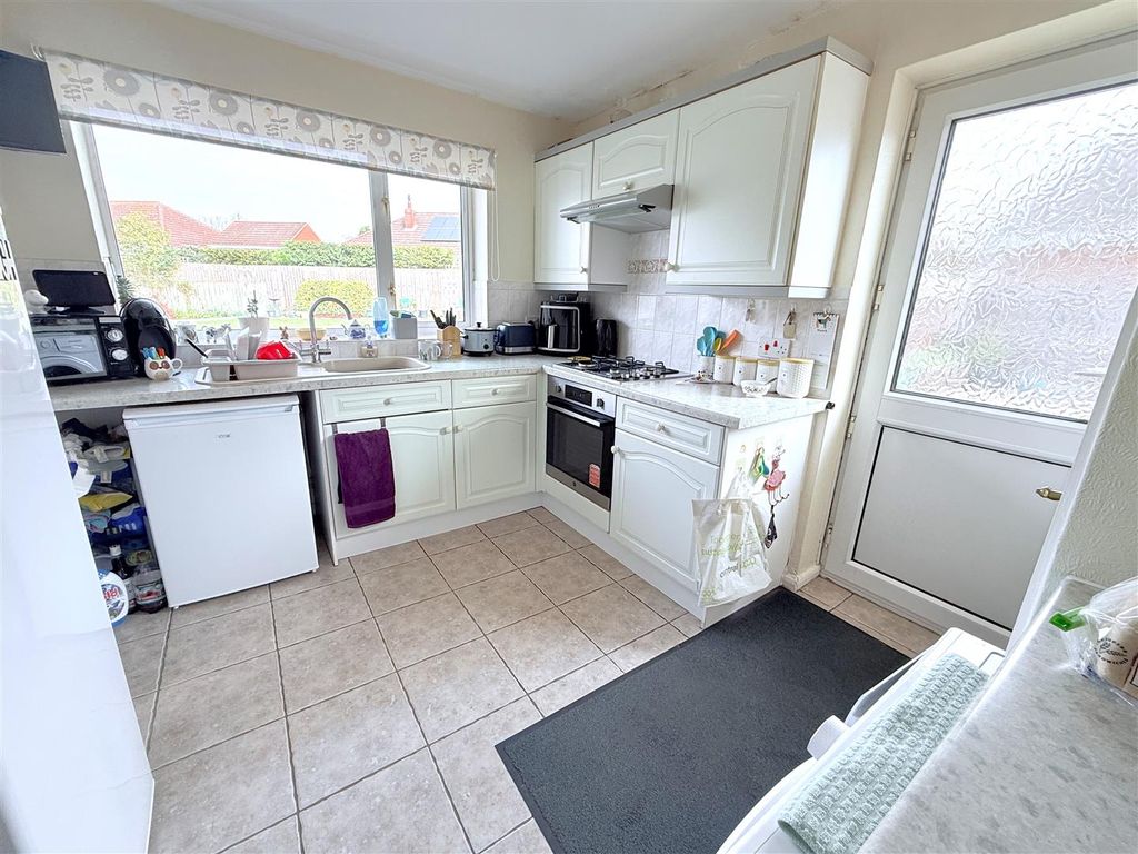 Property photo 2 of 14 Img_2074.Jpg