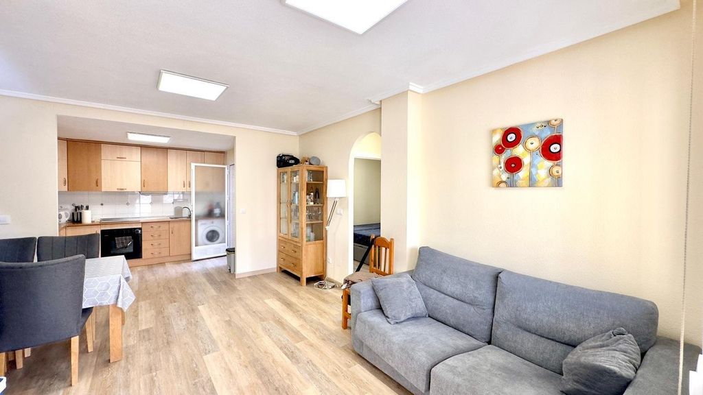 Property photo 1 of 50