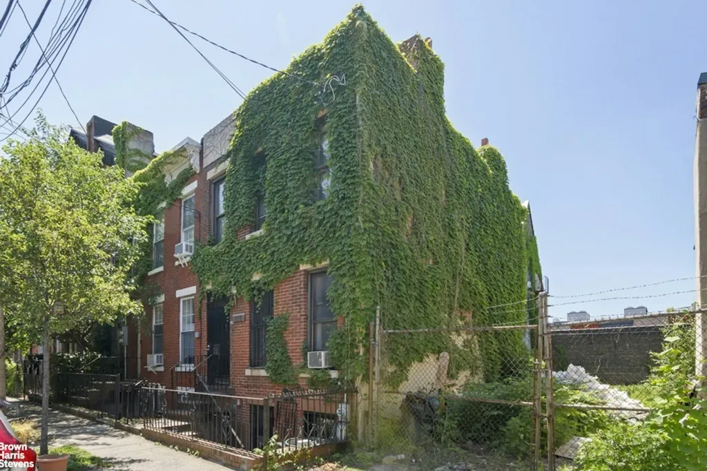Property photo 2 of 5 <Alttext/>